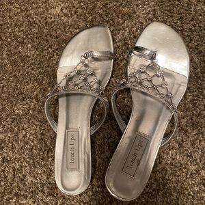Touch Ups Silver Rhinestone Bling Sandals 8M